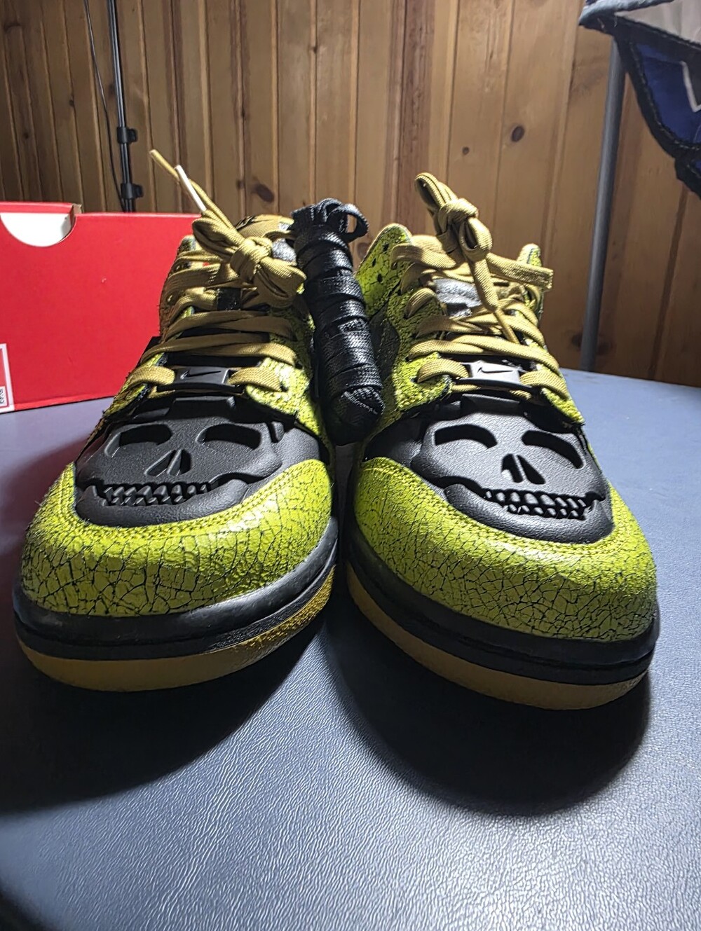 Nike Dunk Low Retro QS "Haloween Skull" Black, Yellow & Tan Size 10m